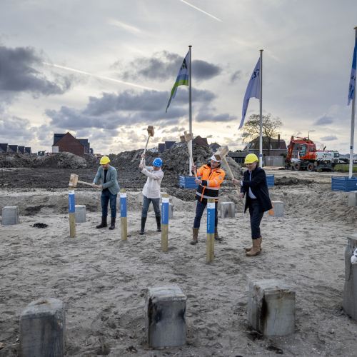 De Kreken Poeldijk eerste paal
