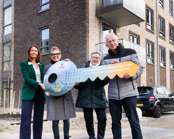 Oplevering Waelpolder Bouwstroom