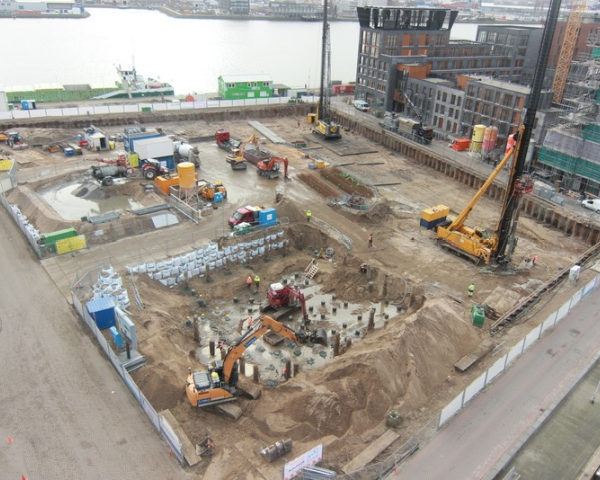 Webcam lloydyard en babel.jpg