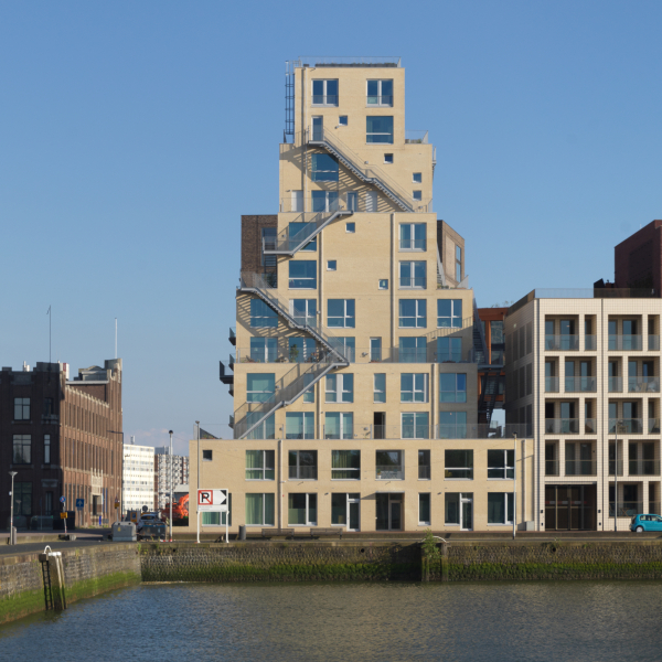 Opgeleverd Lloyd Yard & Babel