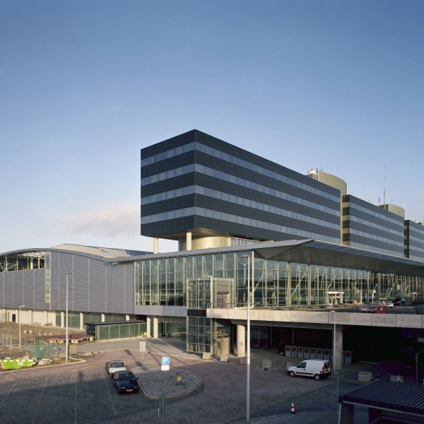 terminal west 01.jpg